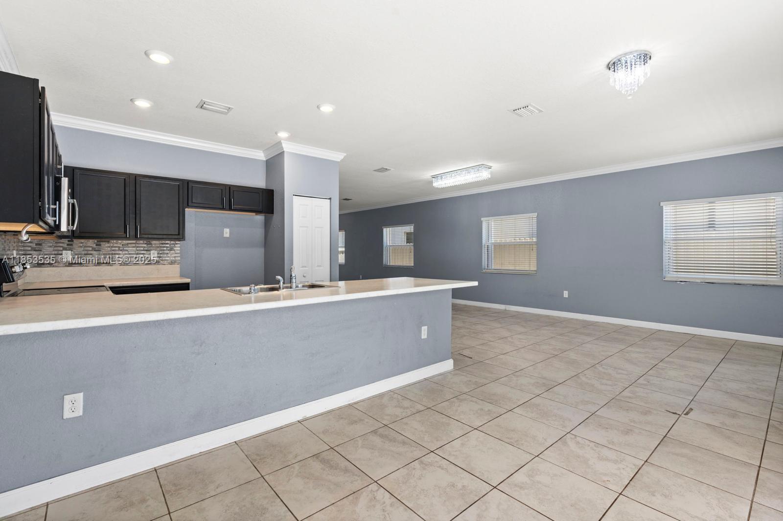 3136 Se 2nd Dr Property Photo 11