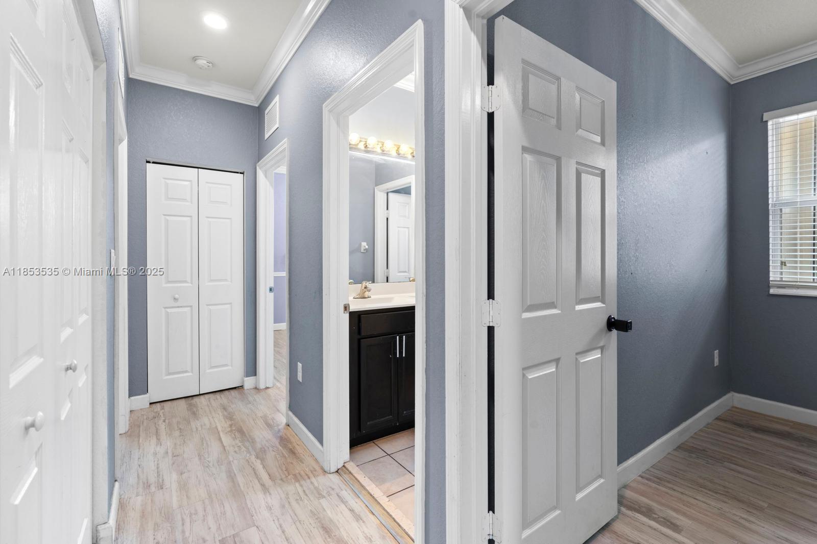 3136 Se 2nd Dr Property Photo 17