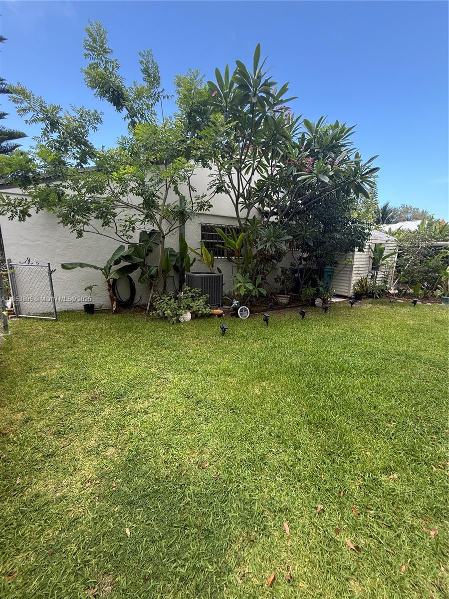 11472 Sw 4th St Property Photo 9