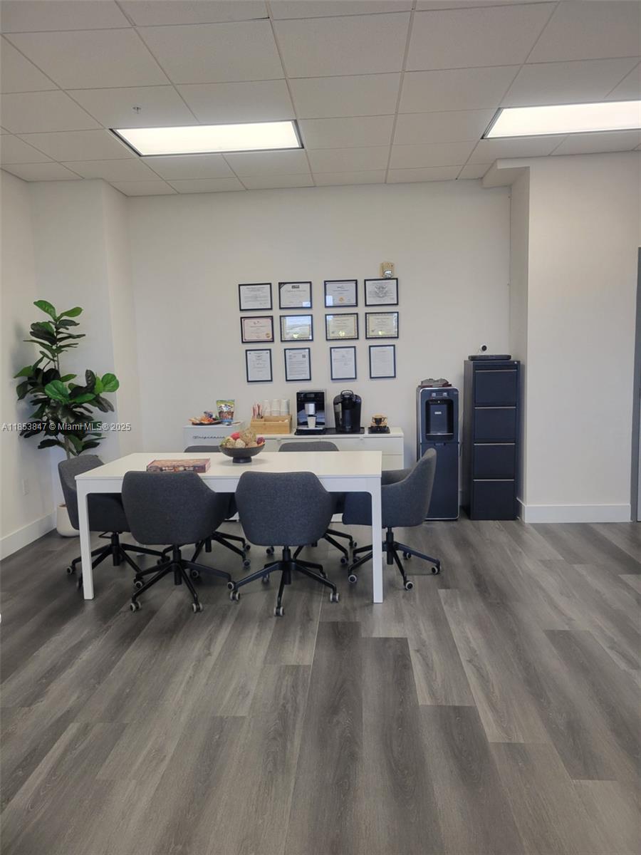 A11853847 Property Photo 2