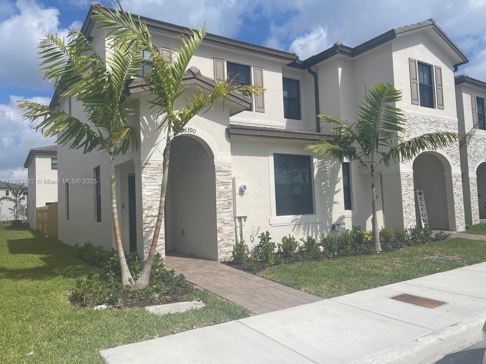 23390 Sw 127th Court Property Photo 1