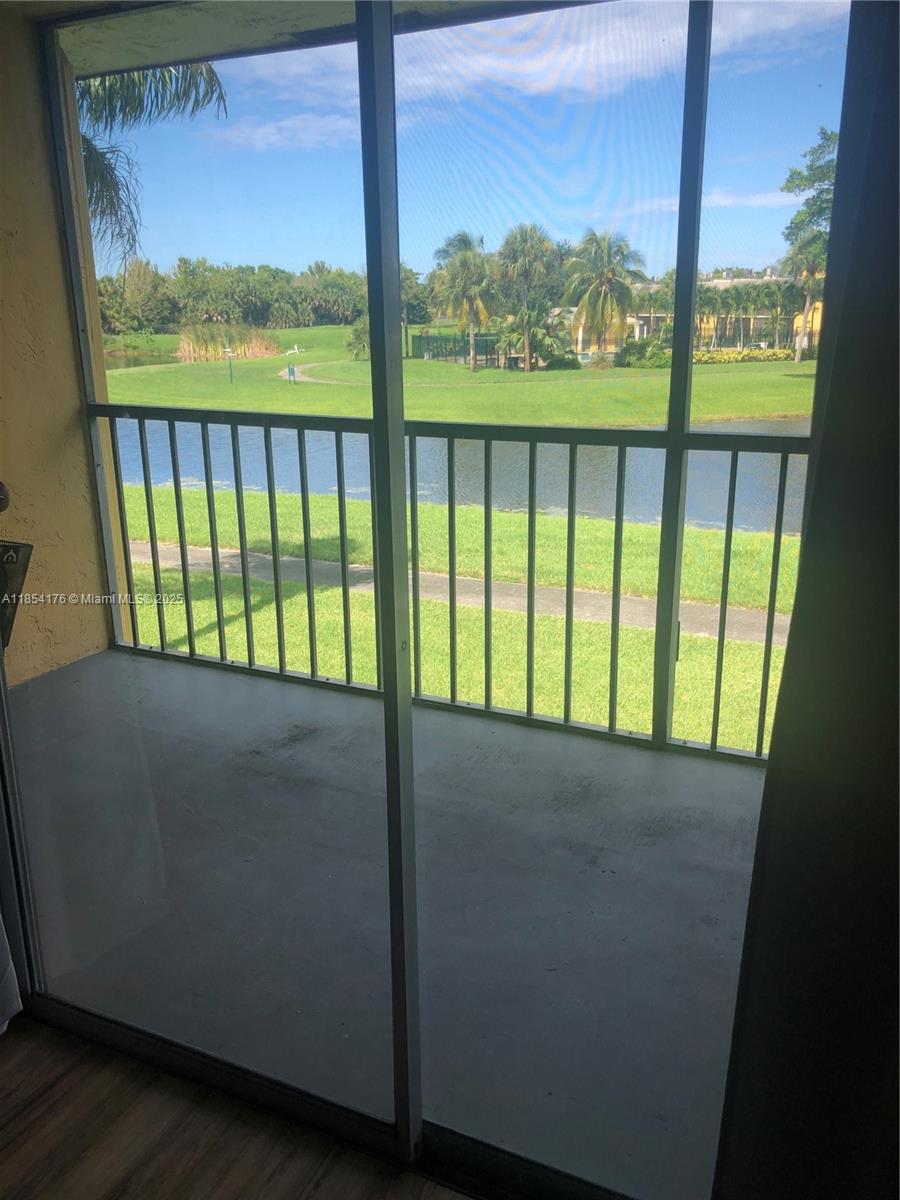 1823 W Meadows Cir W 1823 Property Photo 16