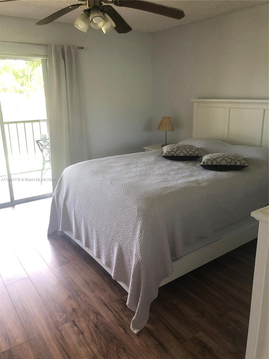 1823 W Meadows Cir W 1823 Property Photo 18