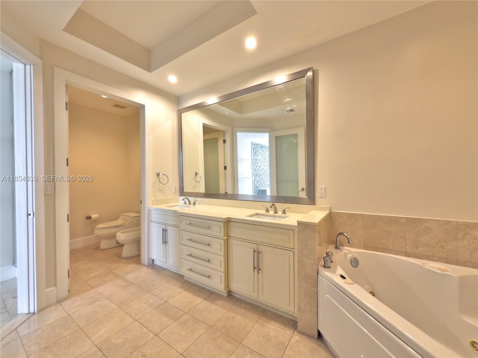 848 Brickell Key Dr 306 Property Photo 19