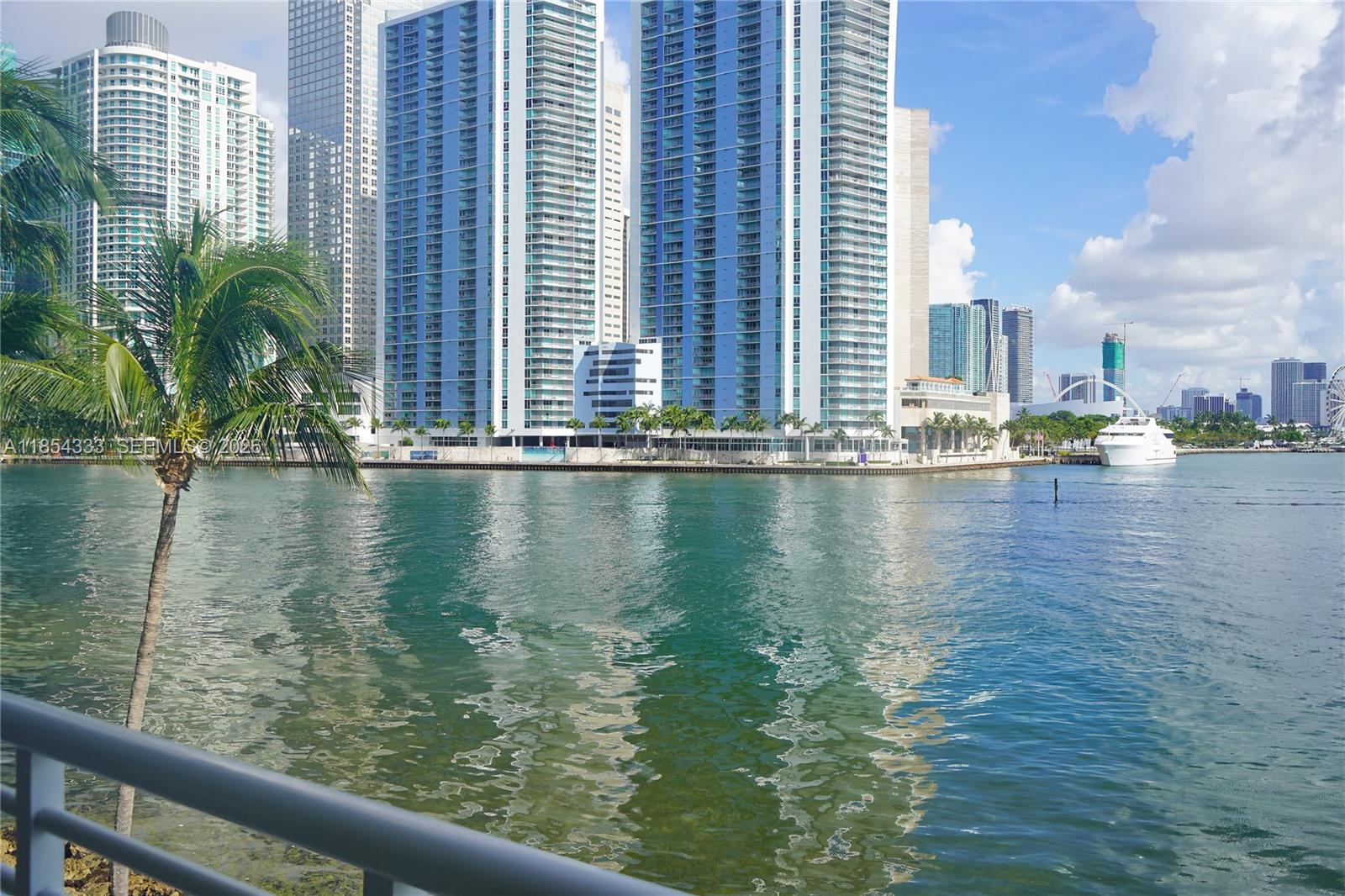 848 Brickell Key Dr 306 Property Photo 33