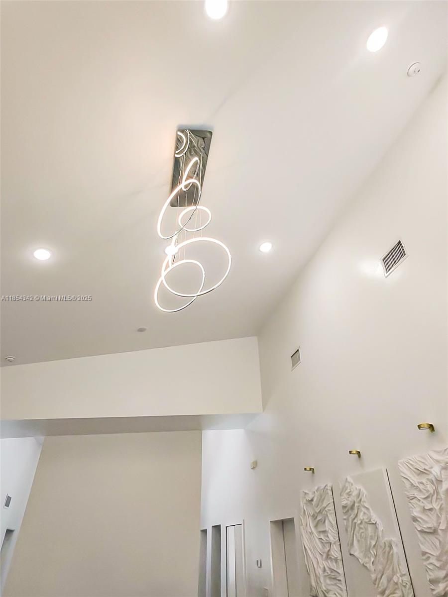 395 Pace Avenue Property Photo 24