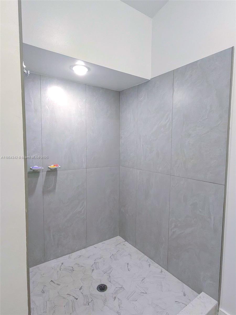 395 Pace Avenue Property Photo 42