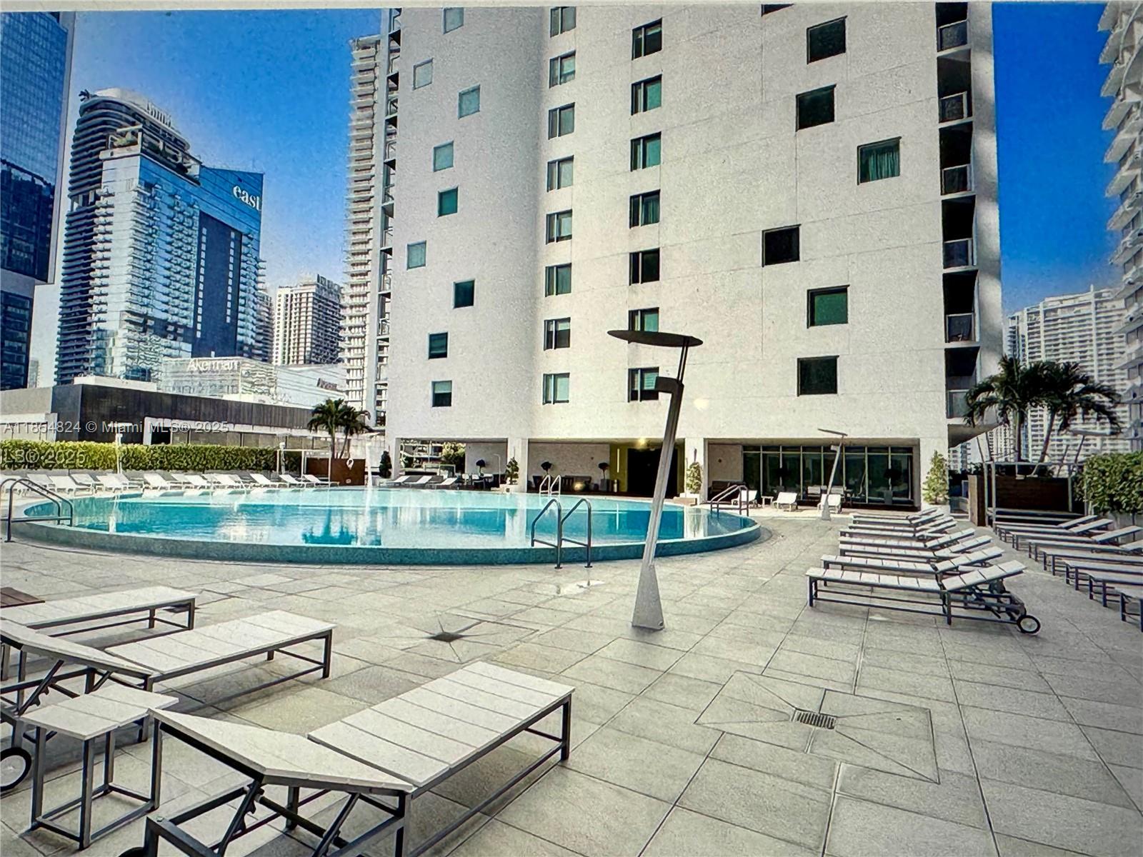 500 Brickell Ave 1204 Property Photo 11