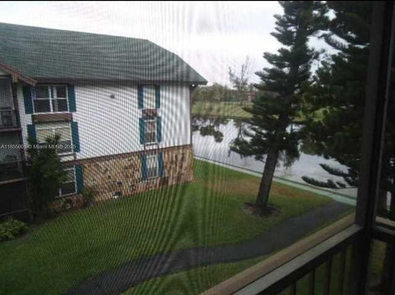A11855001 Property Photo 6