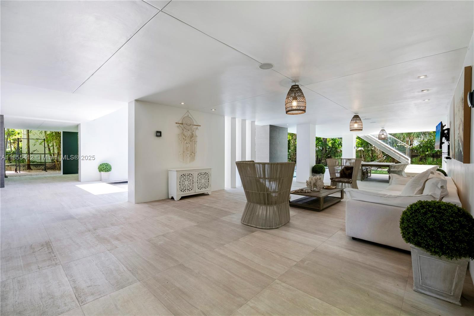 545 Sabal Palm Property Photo 41