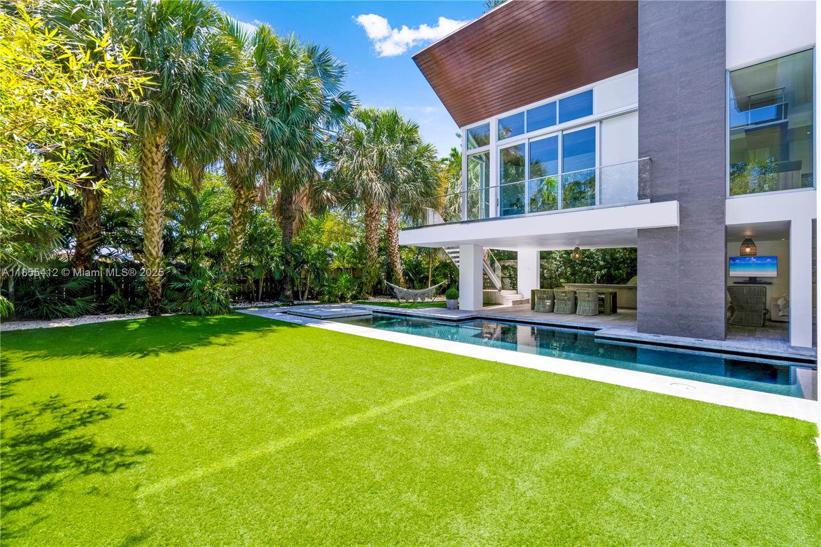 545 Sabal Palm Property Photo 61