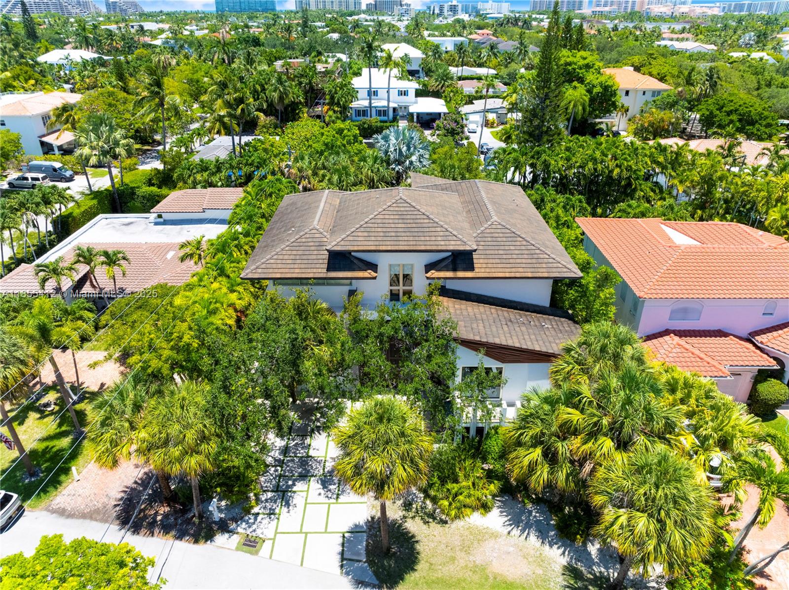 545 Sabal Palm Property Photo 63