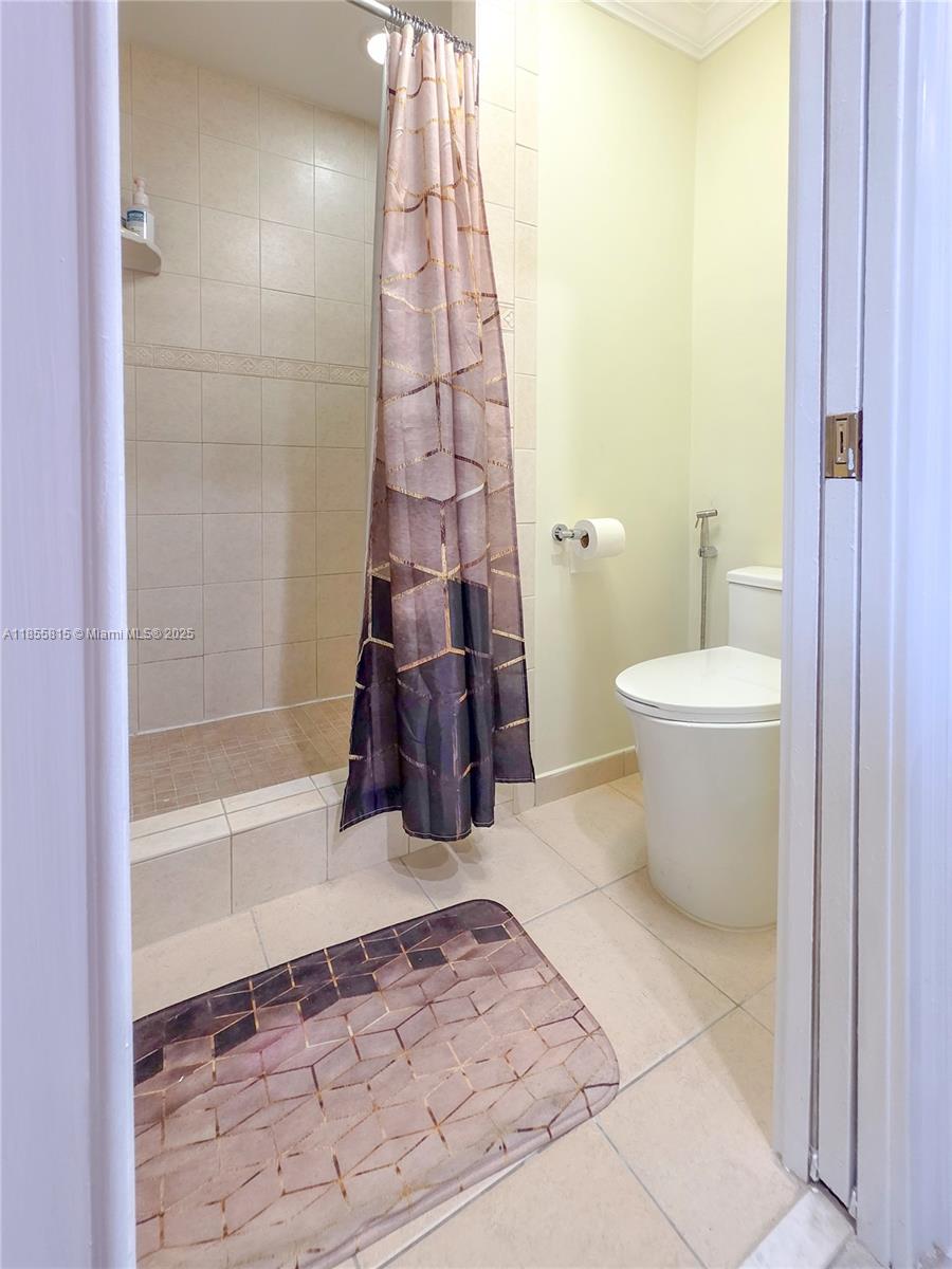 705 Se 22nd Ln Property Photo 13