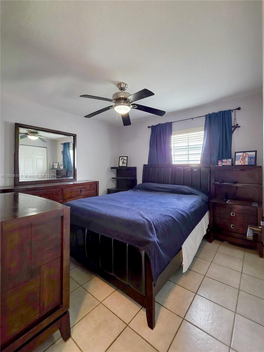 705 Se 22nd Ln Property Photo 16