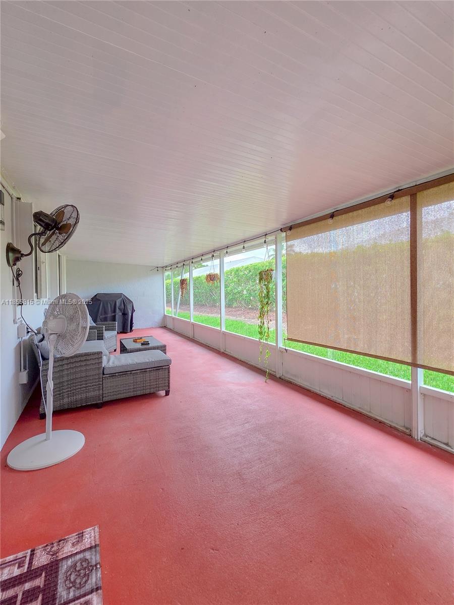 705 Se 22nd Ln Property Photo 21