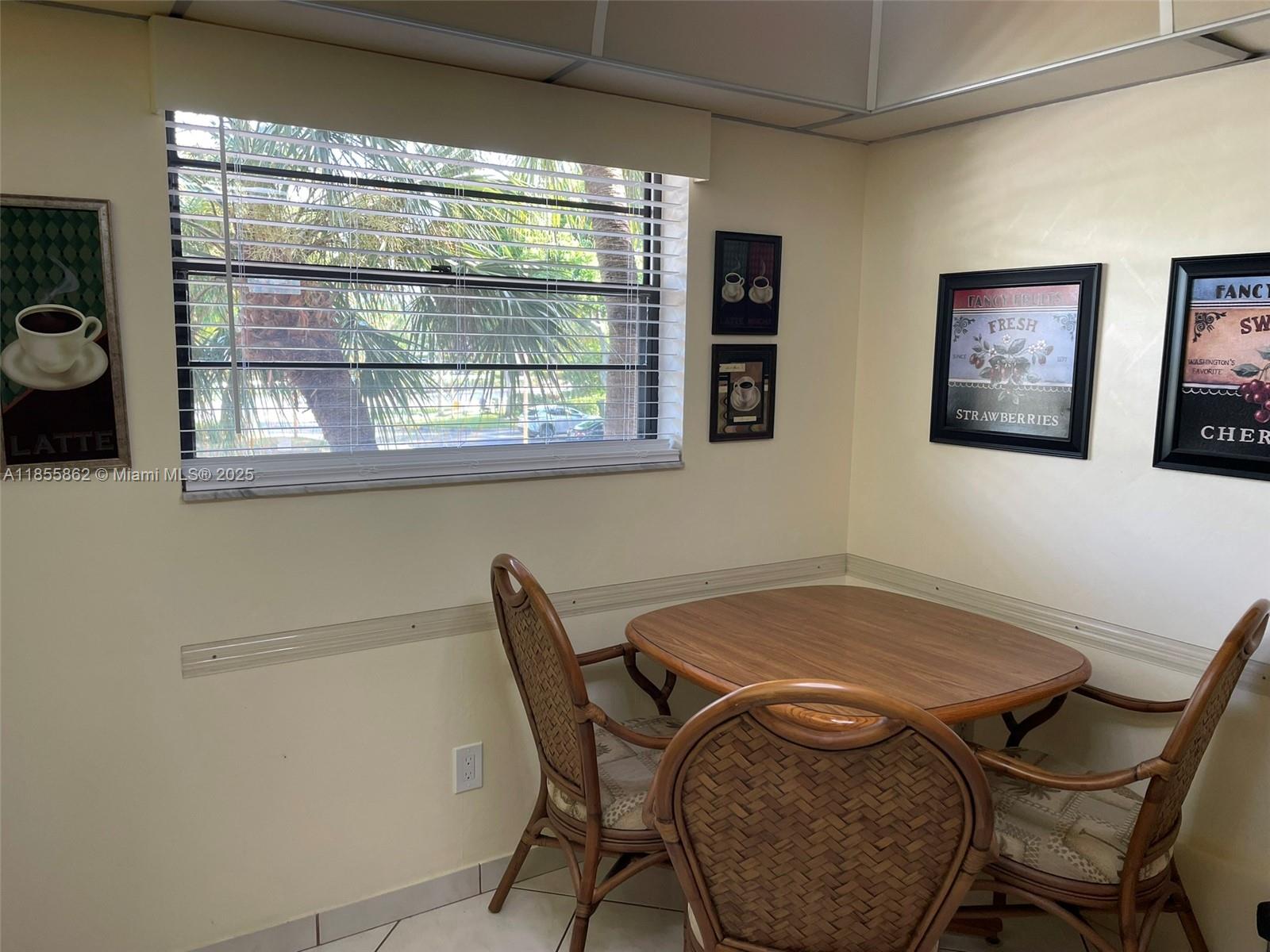 4975 E Sabal Palm Blvd 208 Property Photo 11