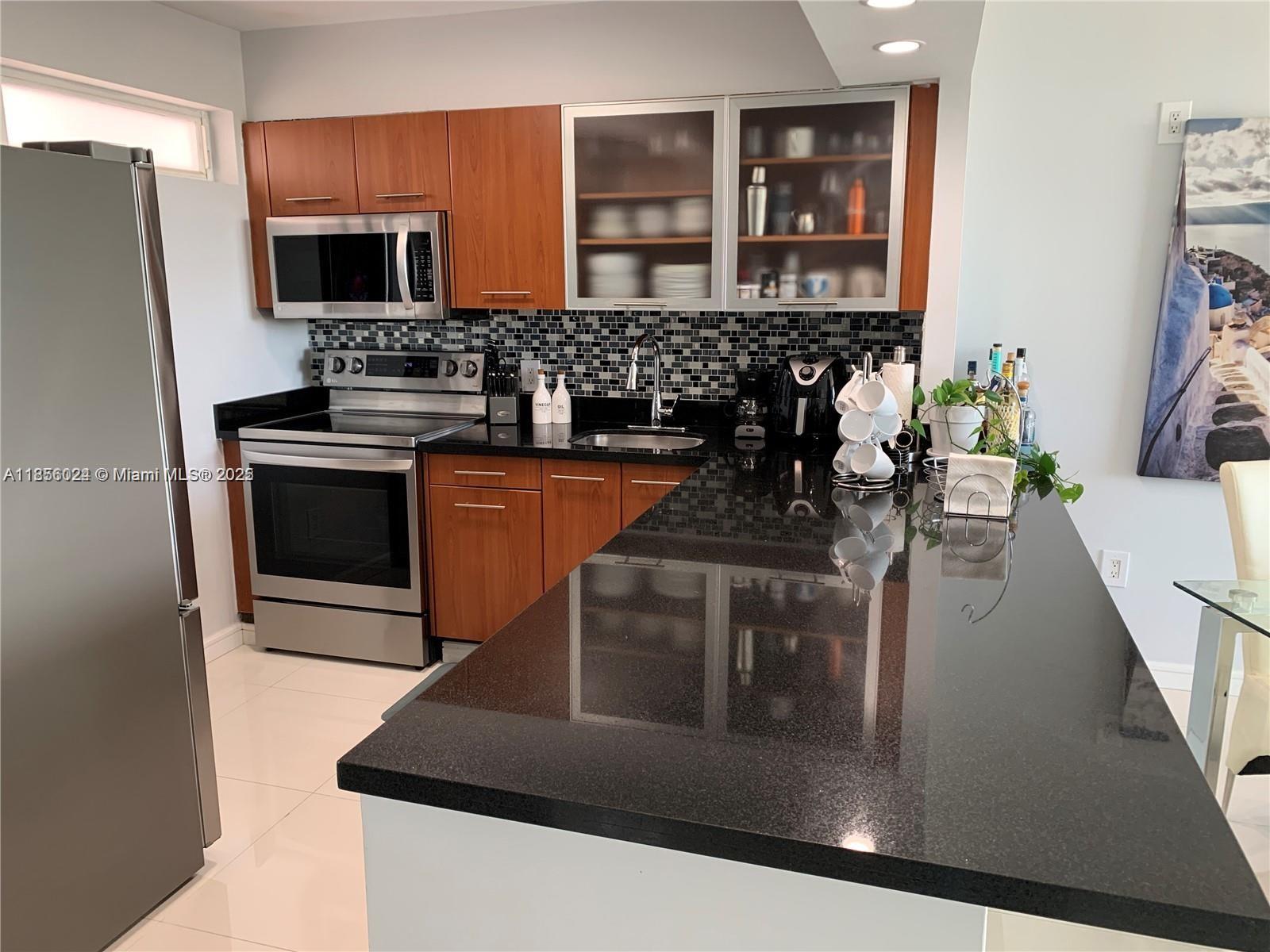 650 Ne 64th St G607 Property Photo 9