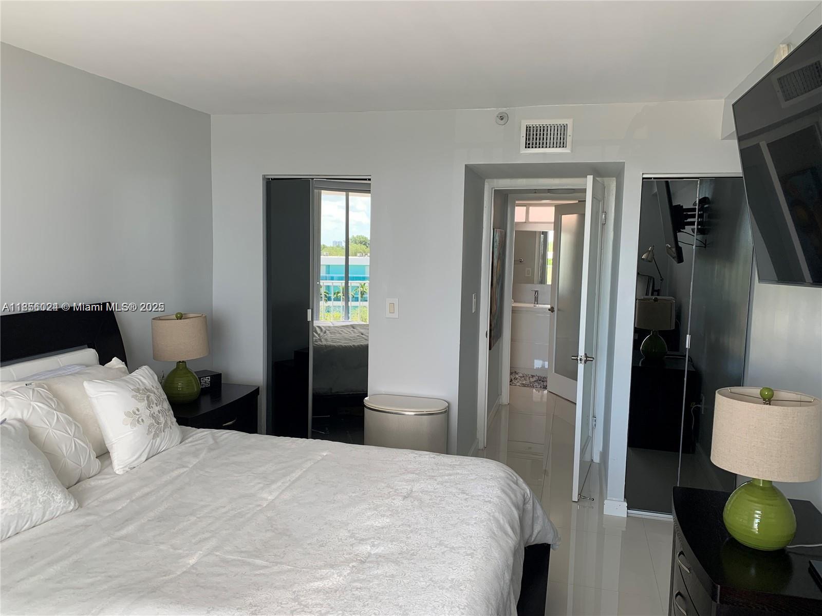 650 Ne 64th St G607 Property Photo 15