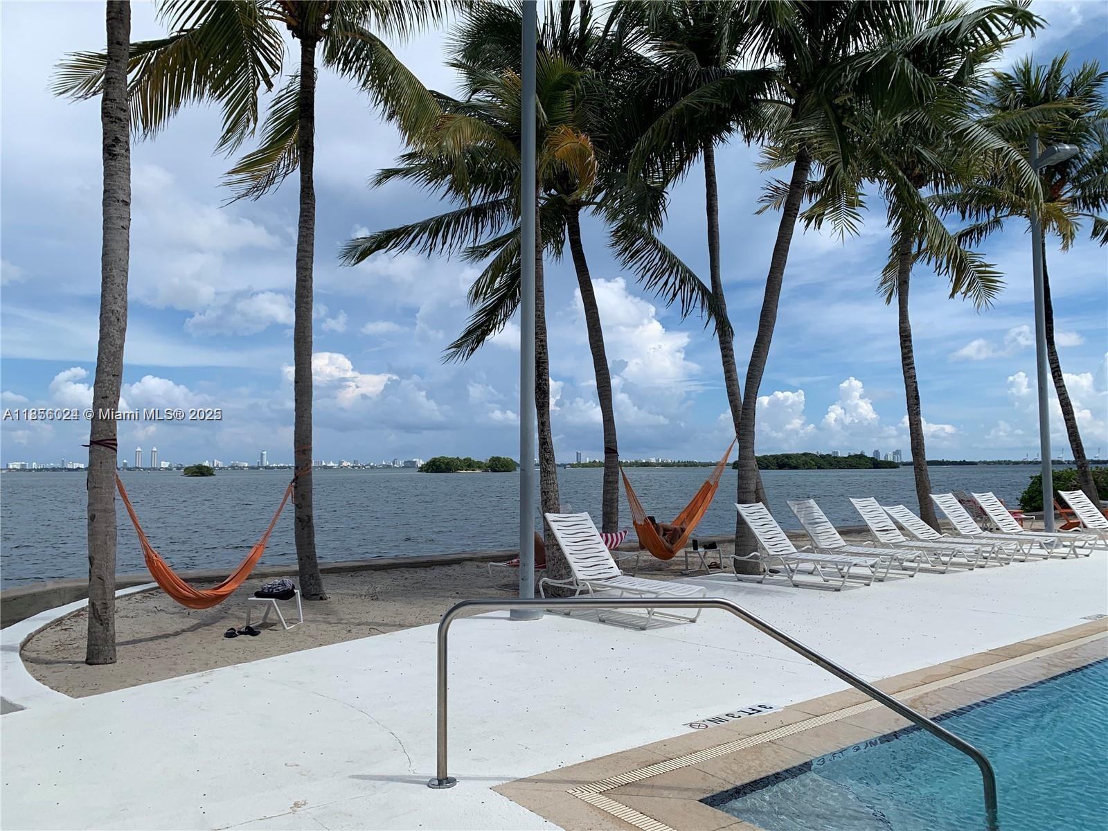 650 Ne 64th St G607 Property Photo 22