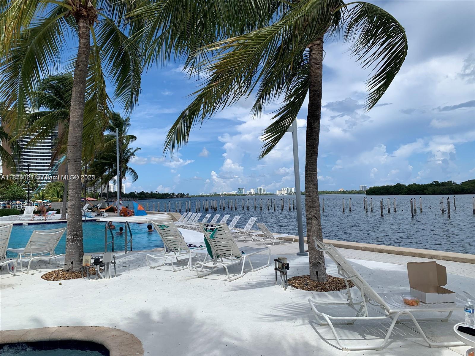 650 Ne 64th St G607 Property Photo 23