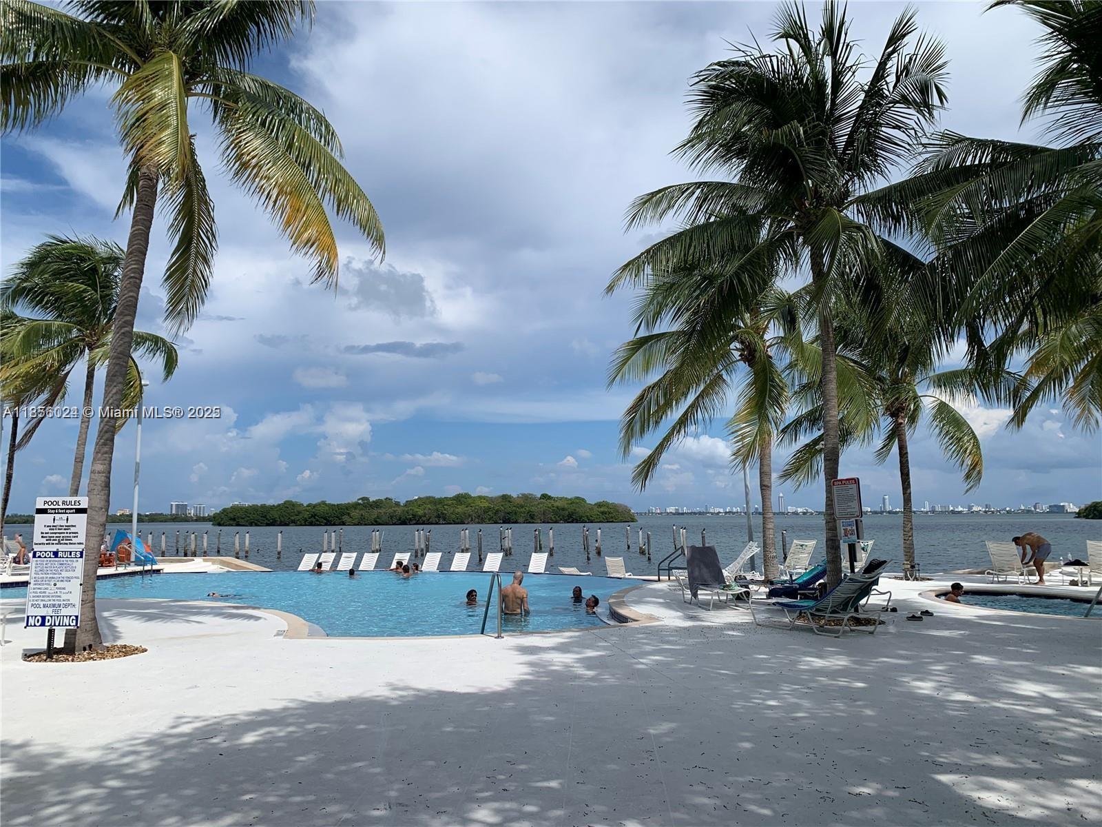 650 Ne 64th St G607 Property Photo 24