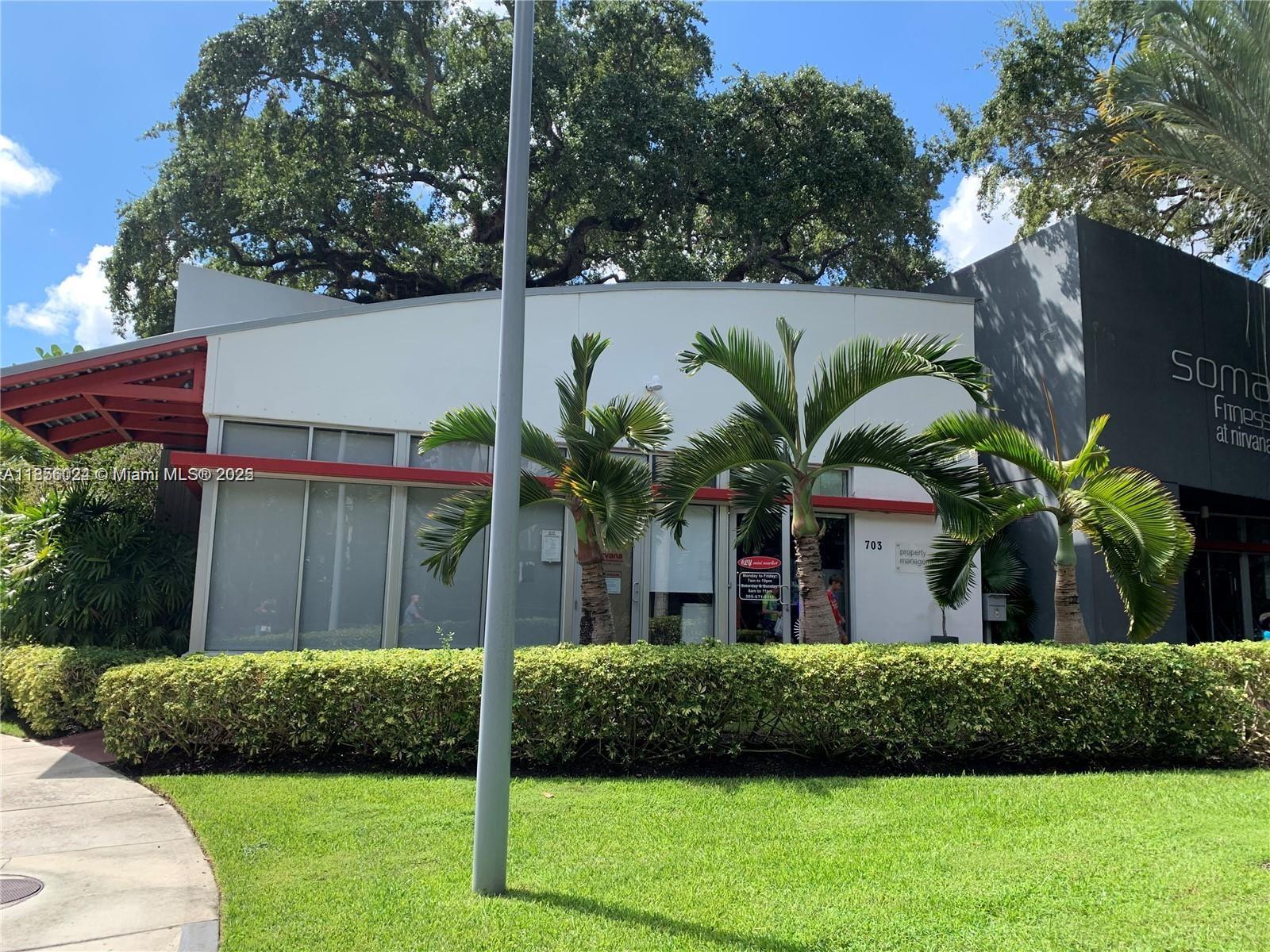 650 Ne 64th St G607 Property Photo 29