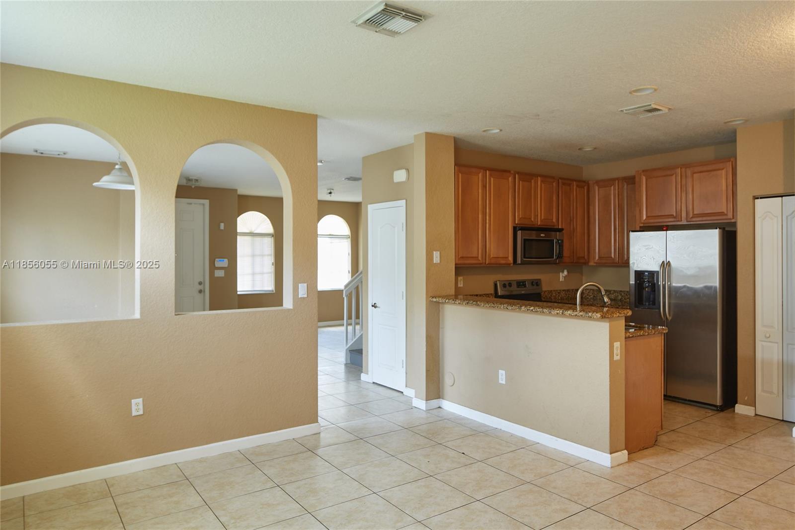 27910 SW 140 AV Property Photo 1
