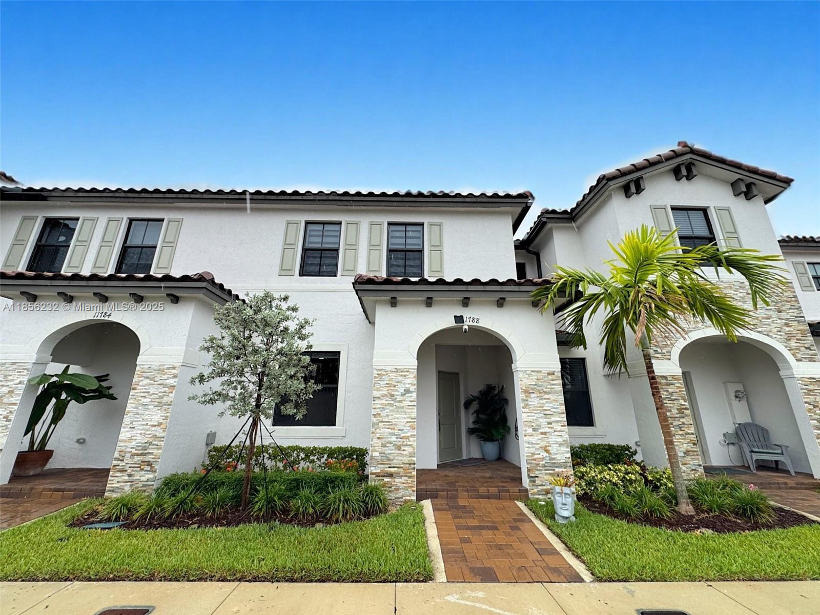 11788 SW 245th Ter