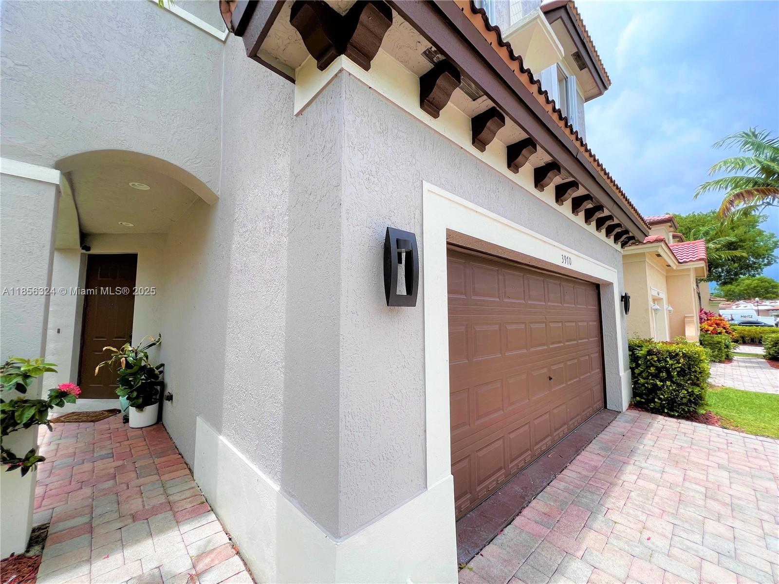 3970 Ne 11th Dr 3970 Property Photo 5