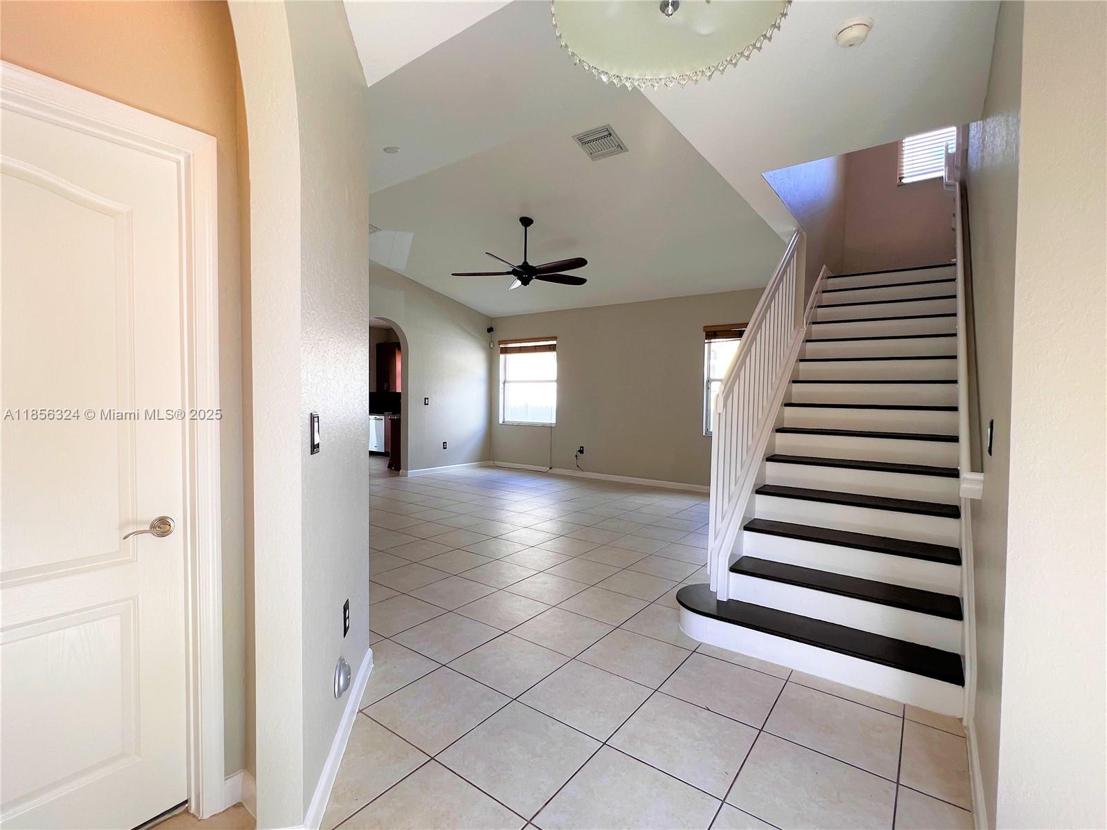 3970 Ne 11th Dr 3970 Property Photo 8