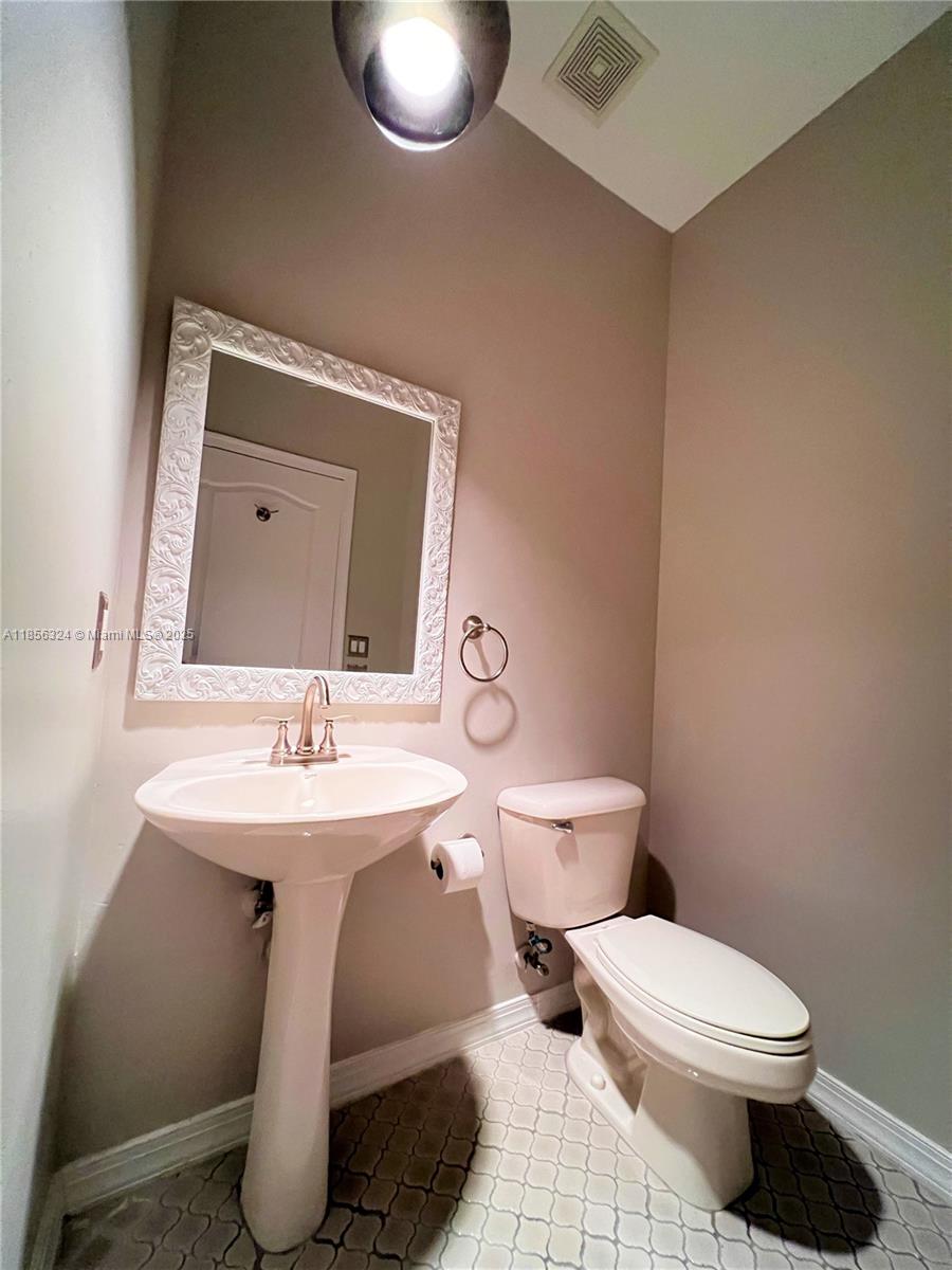 3970 Ne 11th Dr 3970 Property Photo 10