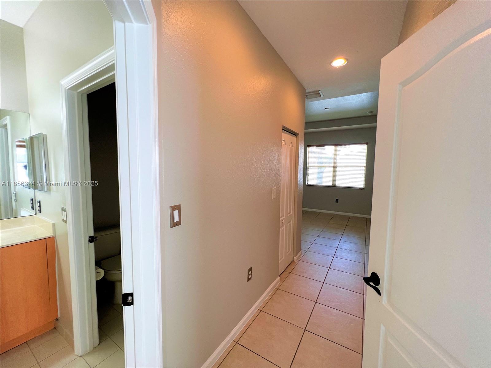 3970 Ne 11th Dr 3970 Property Photo 18