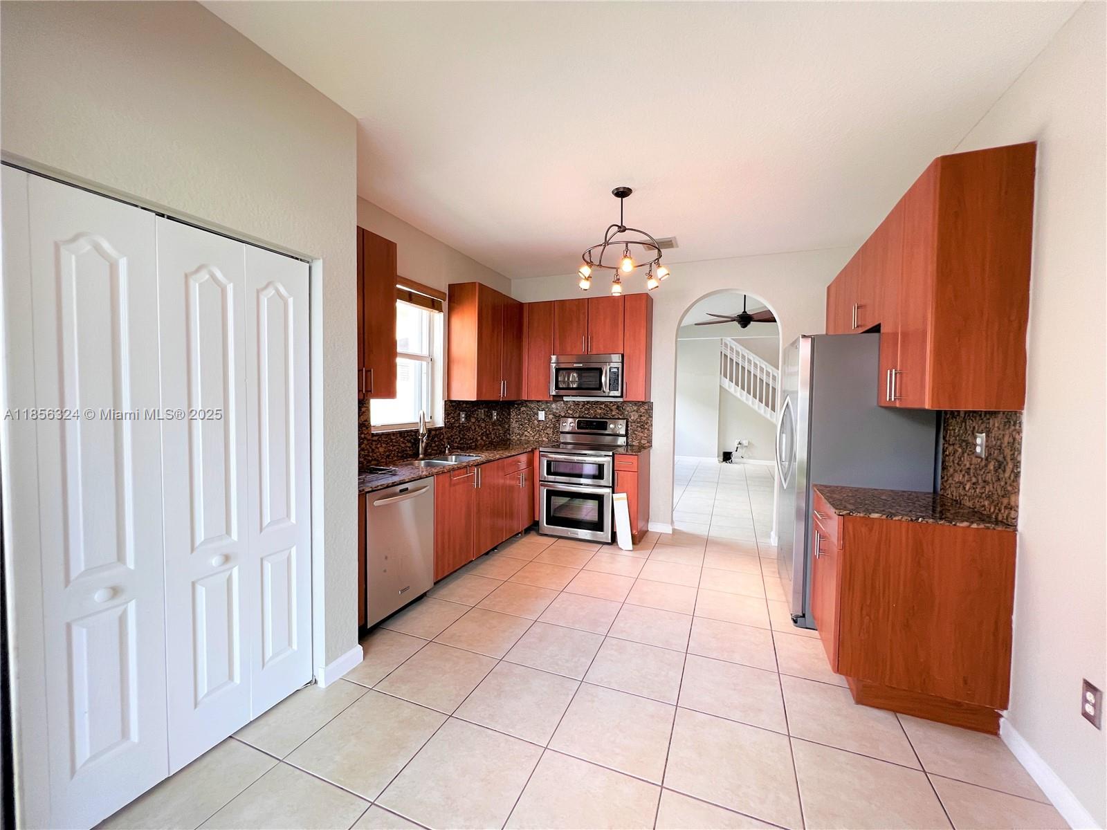 3970 Ne 11th Dr 3970 Property Photo 34