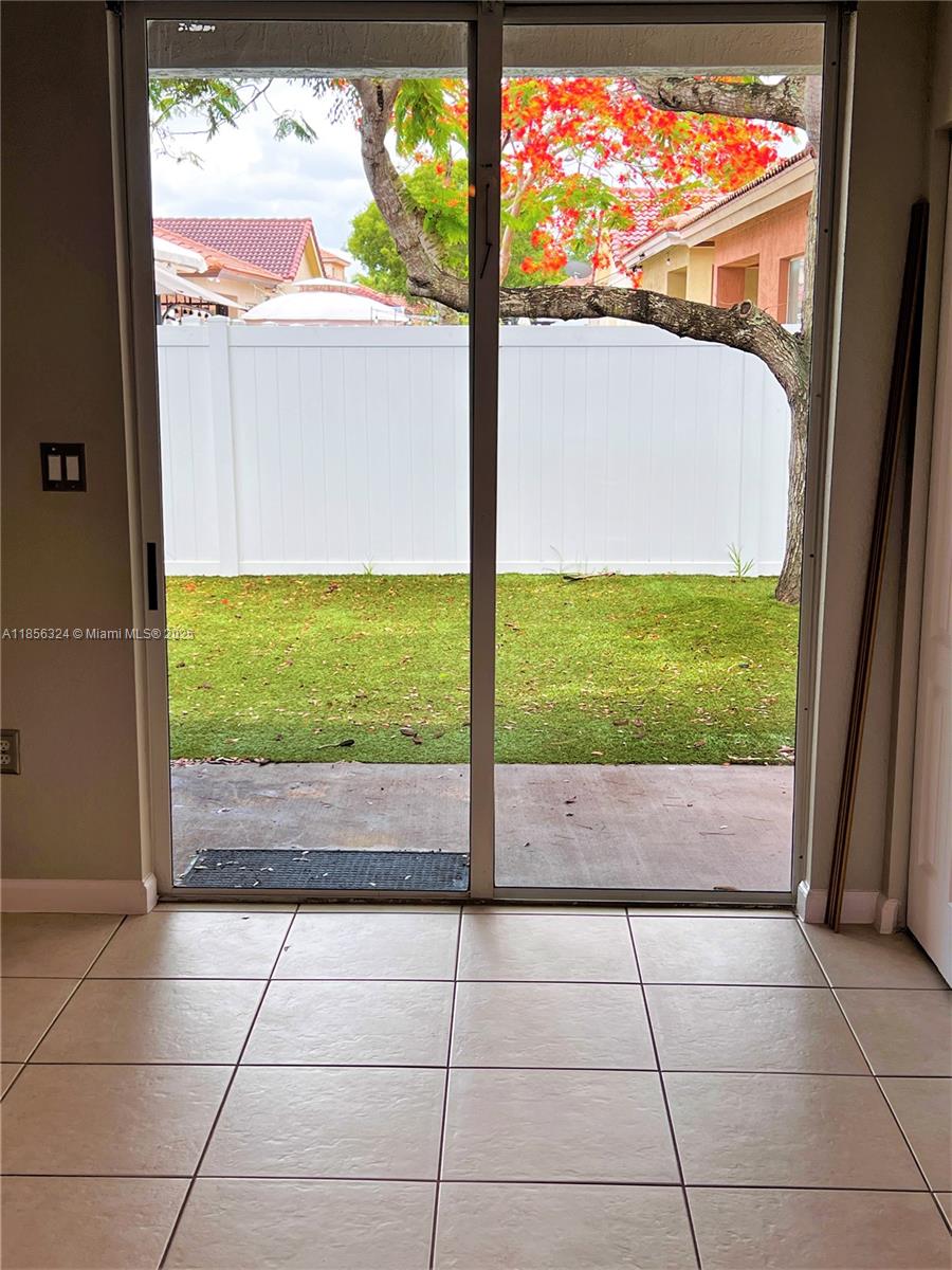 3970 Ne 11th Dr 3970 Property Photo 37