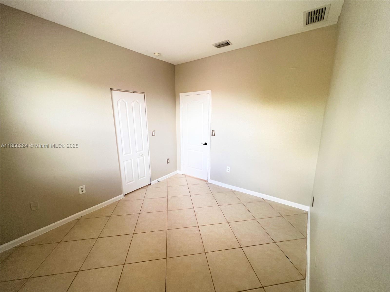 3970 Ne 11th Dr 3970 Property Photo 56