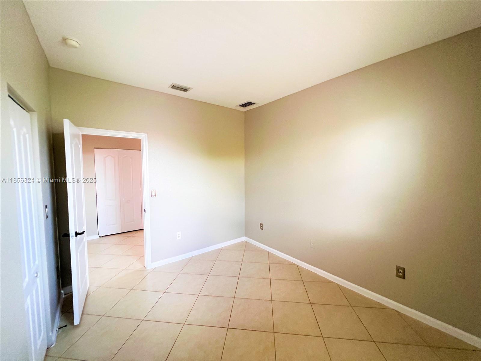 3970 Ne 11th Dr 3970 Property Photo 58