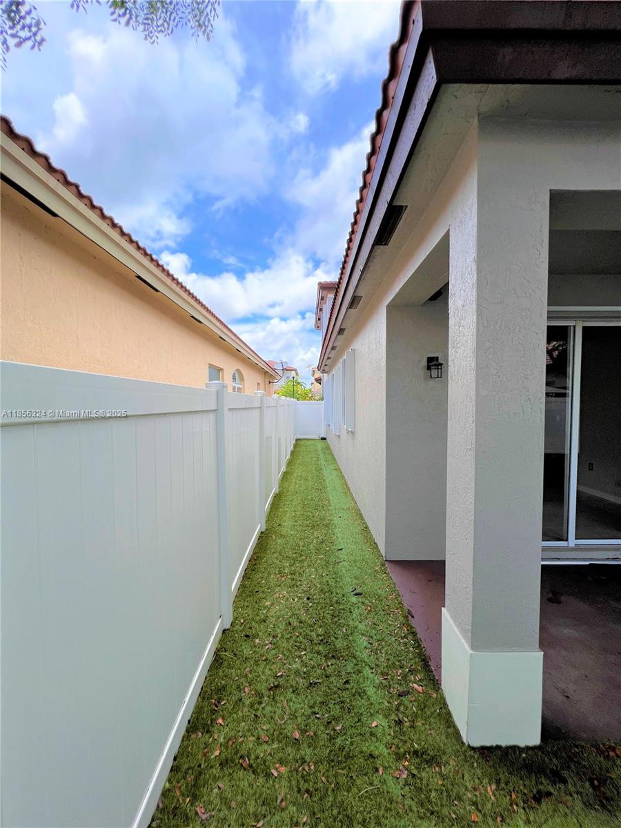 3970 Ne 11th Dr 3970 Property Photo 72