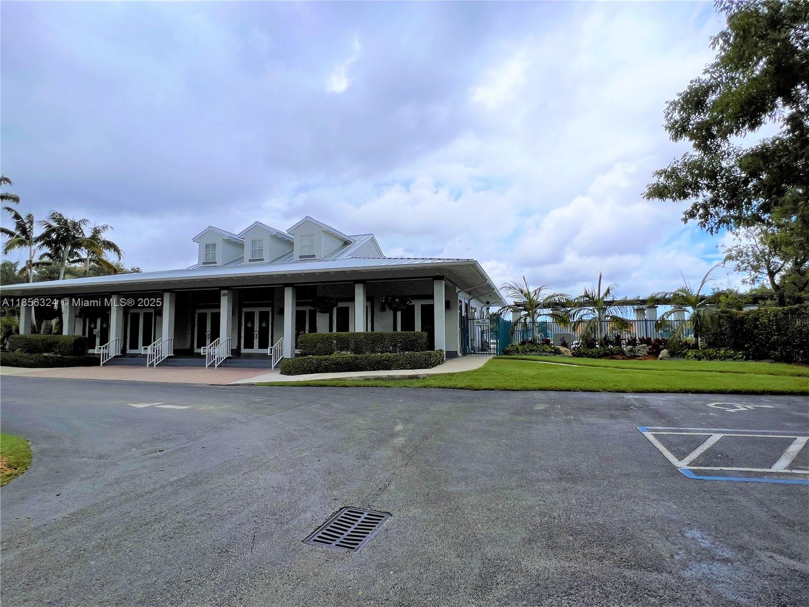 3970 Ne 11th Dr 3970 Property Photo 78