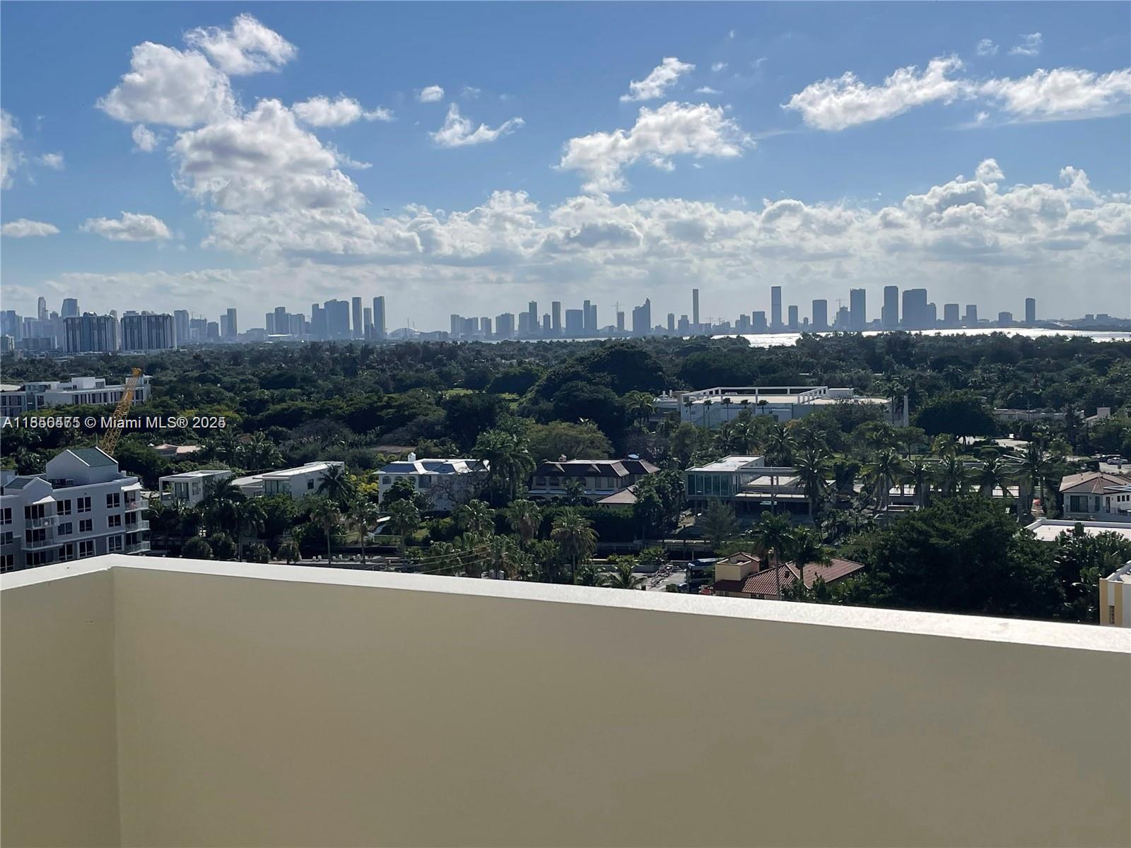 2899 Collins Ave 1420 Property Photo 2
