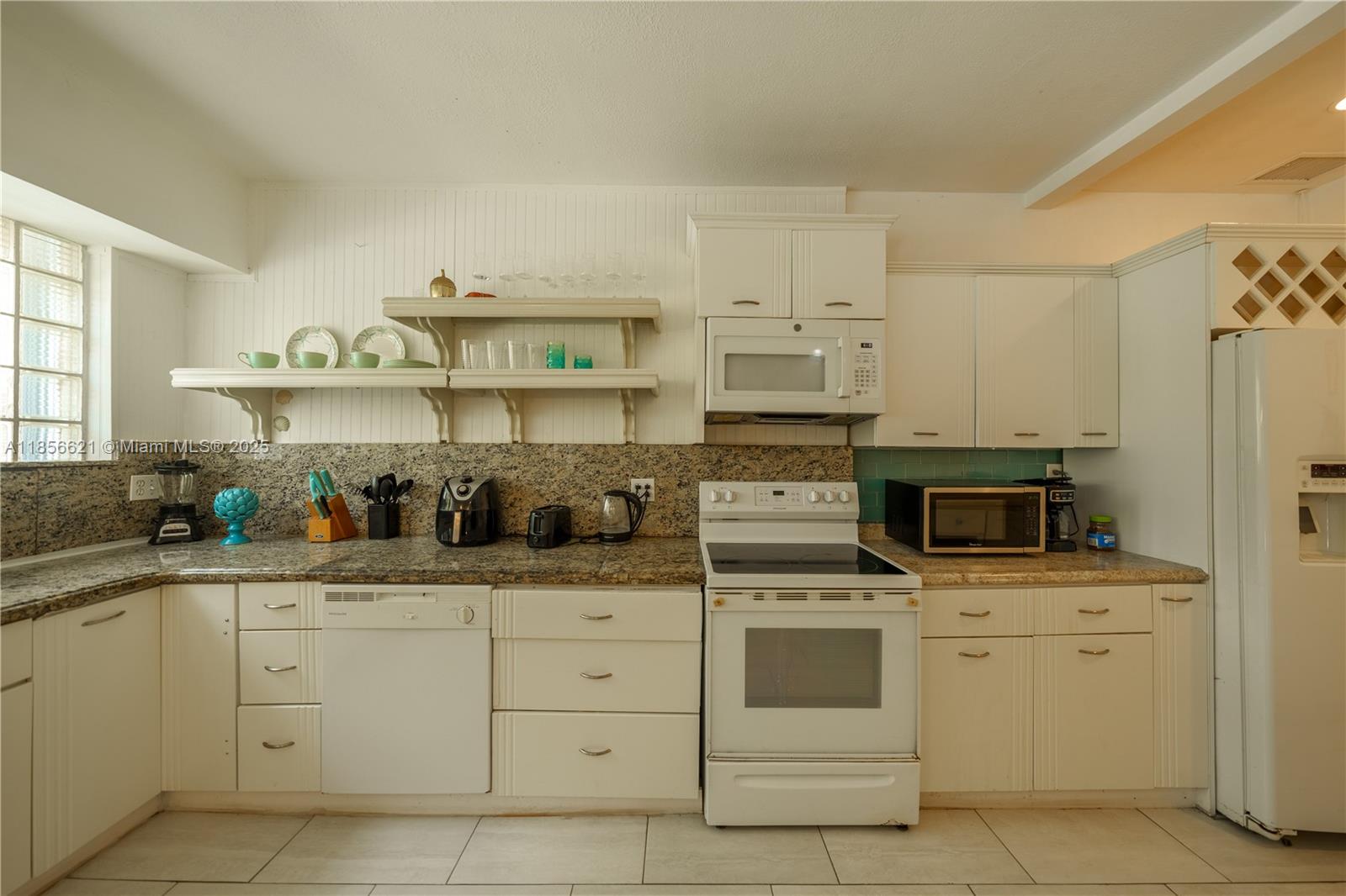 701 Hollywood Blvd 701 Property Photo 7