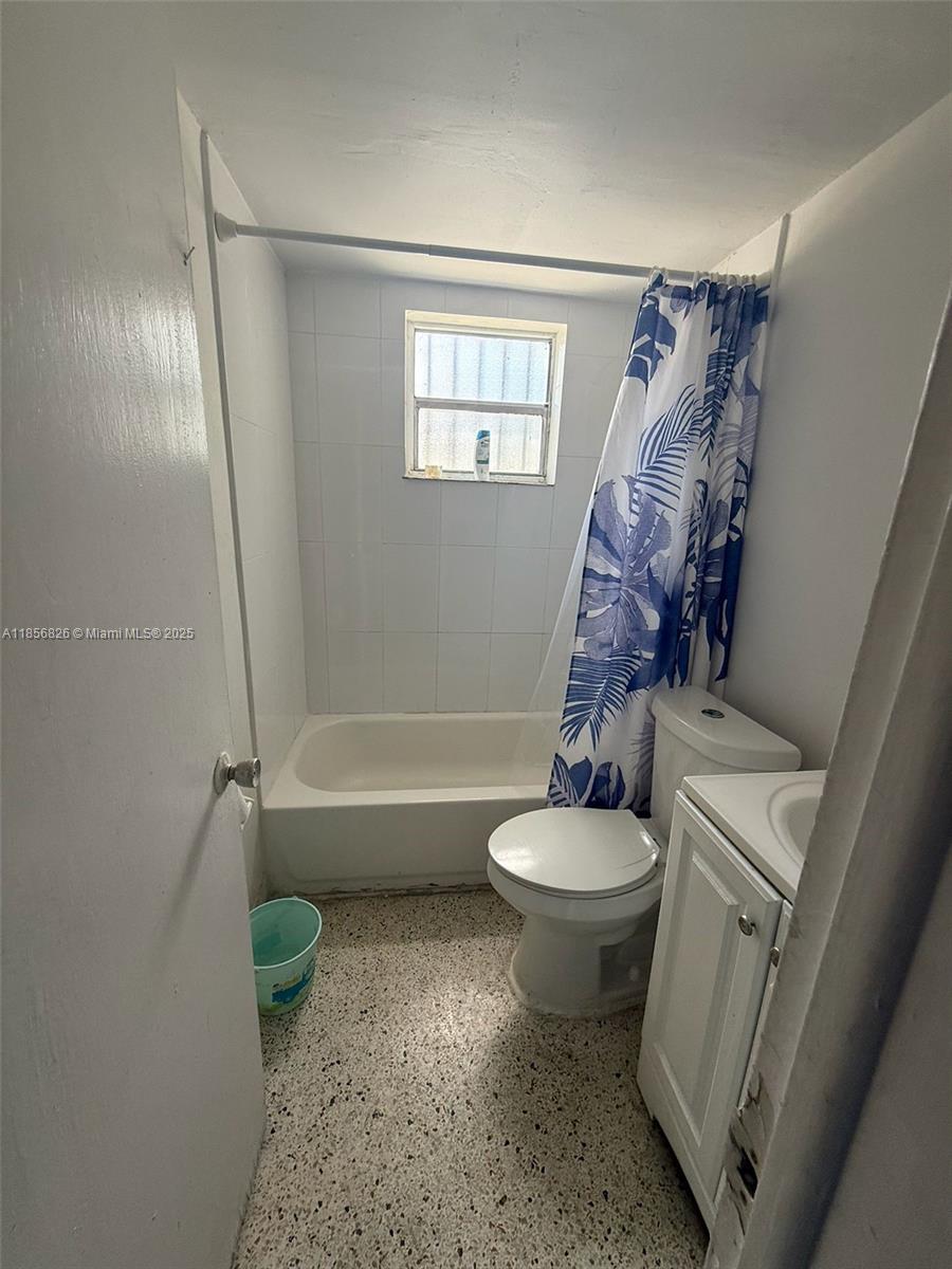 1520 Sw 1st St Property Photo 15