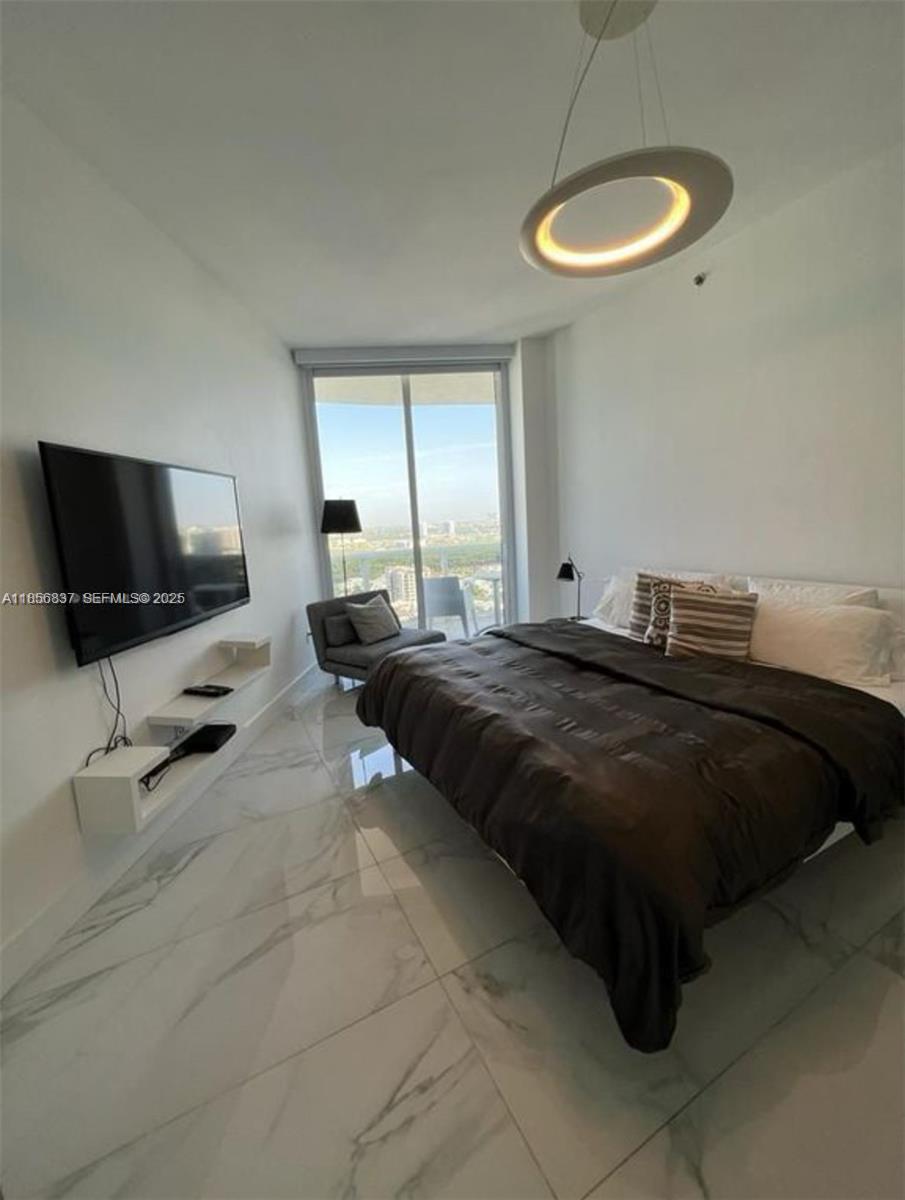 15811 Collins Ave 2805 Property Photo 21