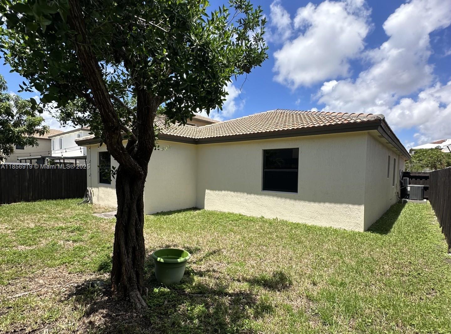 11502 Sw 238th Ter Property Photo 18