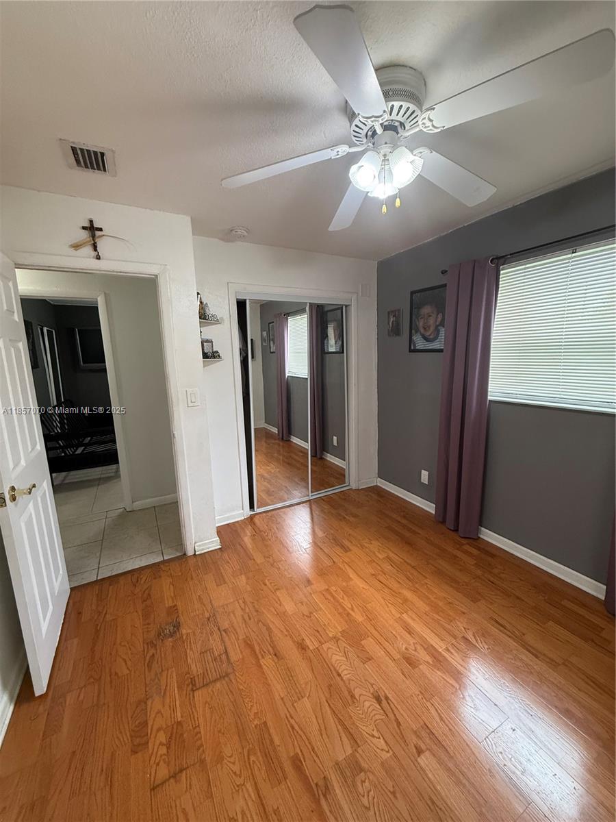 2231 N 66th Ave Property Photo 13