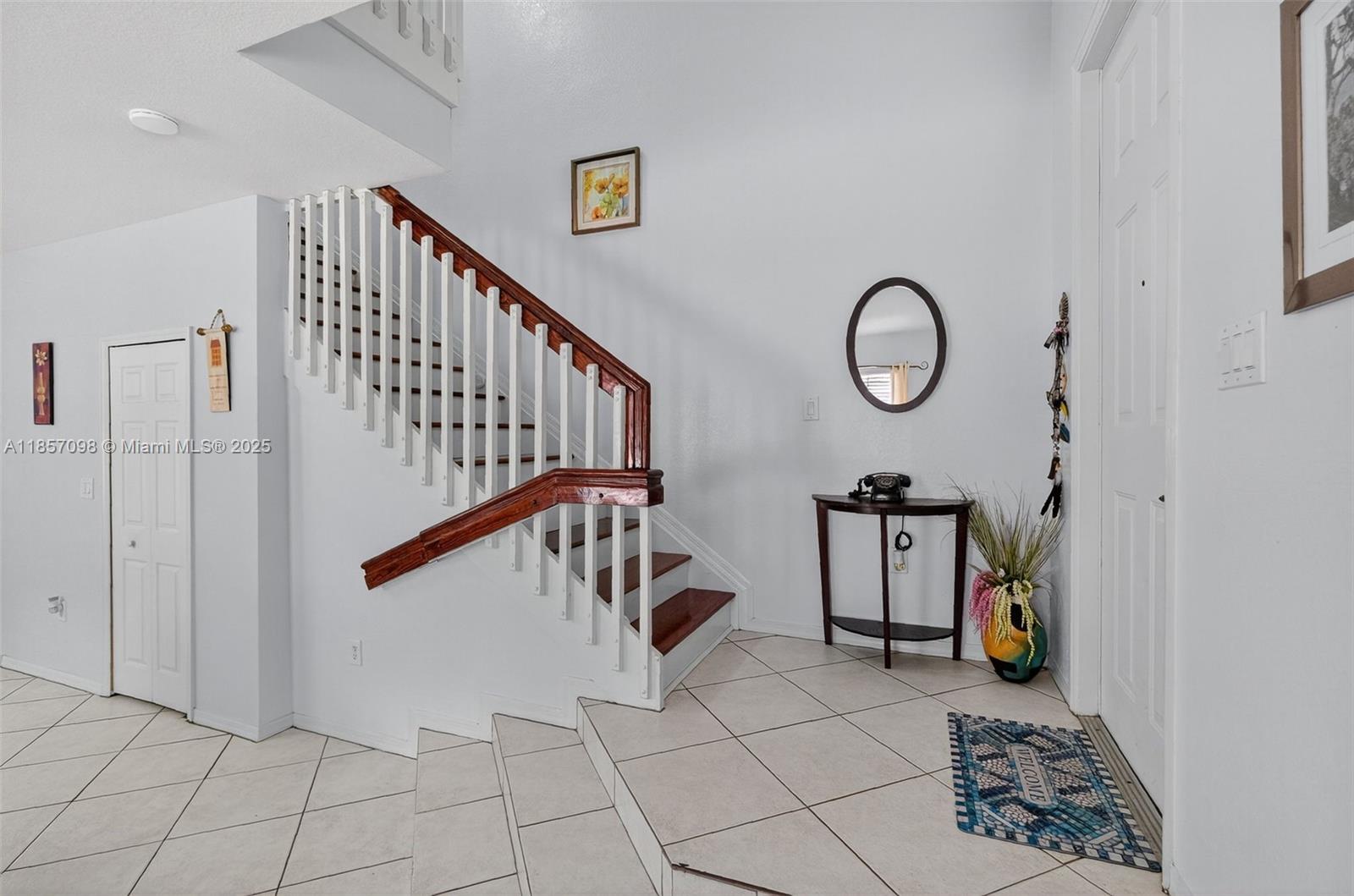 13810 Sw 275th St Property Photo 8