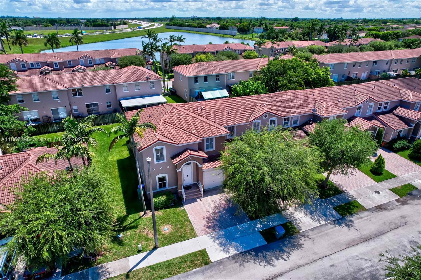 13810 Sw 275th St Property Photo 39