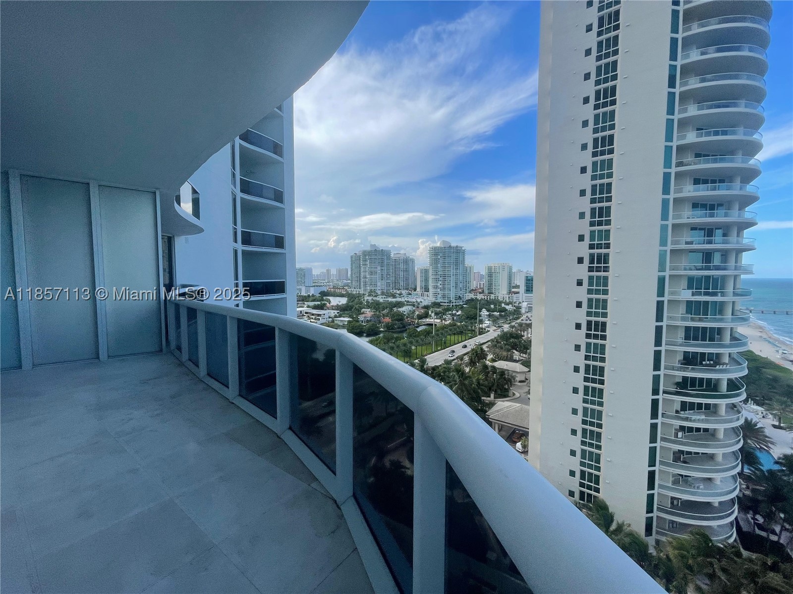 16001 Collins Ave 1402 Property Photo 15