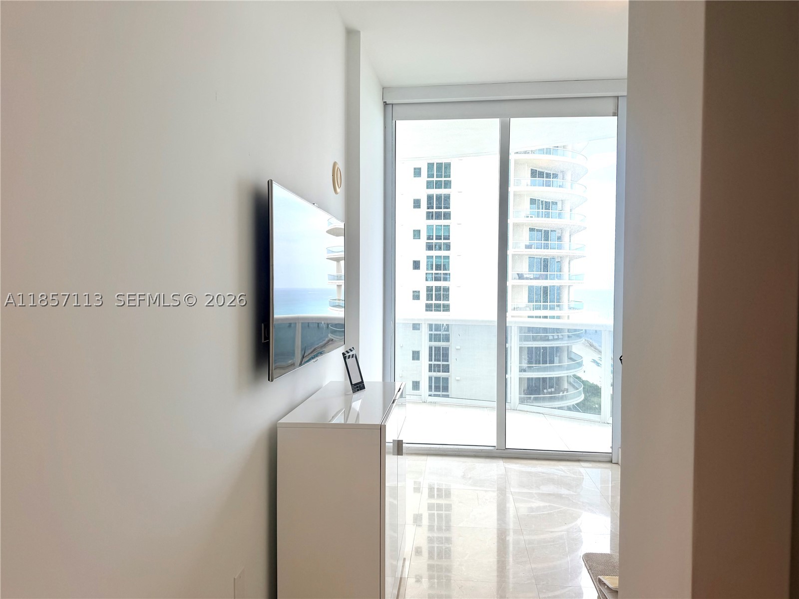 16001 Collins Ave 1402 Property Photo 26