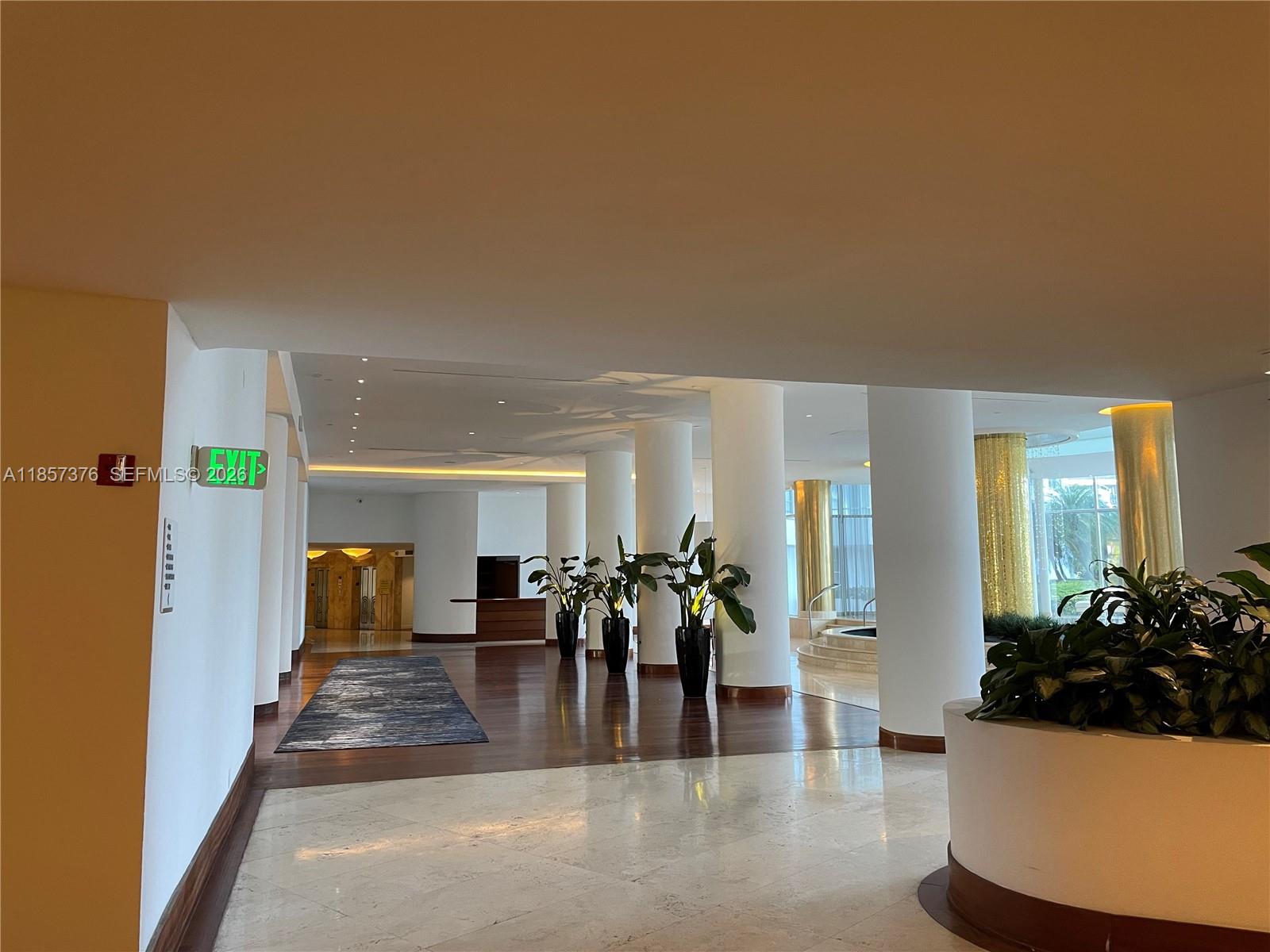 5161 Collins Ave 1104 Property Photo 22