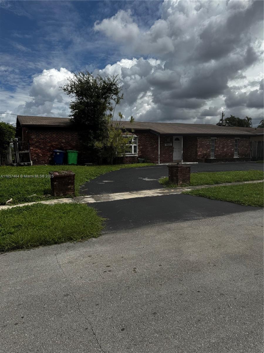 9661 Nw 19th Pl Property Photo 1